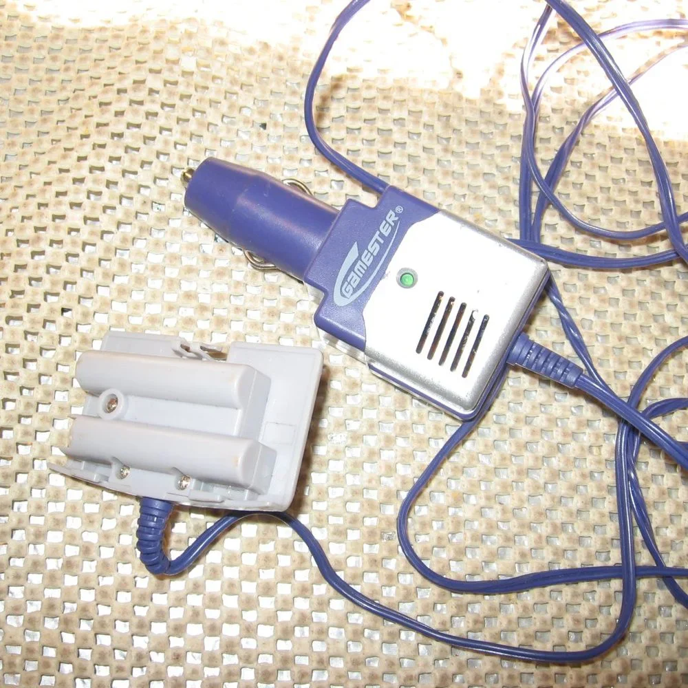Gamester DC-DC Converter for Nintendo Game Boy Advance for Car Play